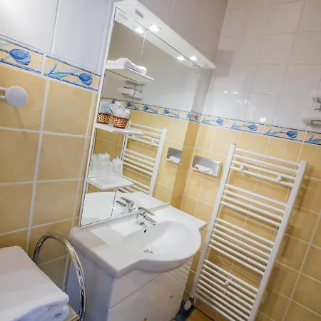 Hotel Le Pacifique Citotel Riom